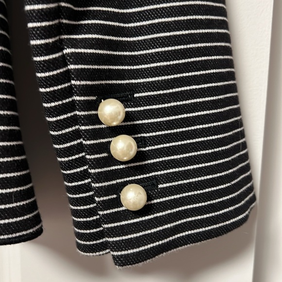 Ann Taylor (never worn) navy stripe blazer - Picture 5 of 9